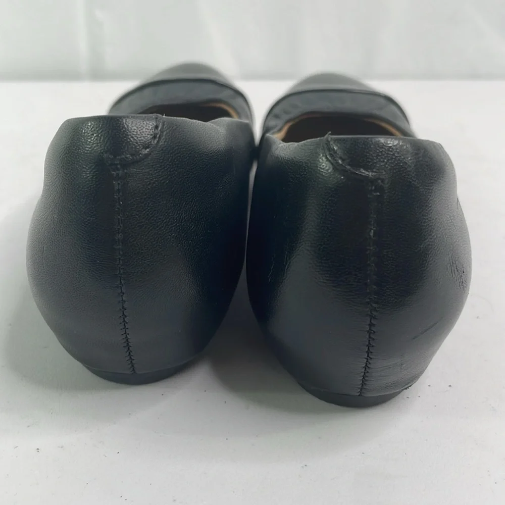 Clarks artisan black leather with patent leather toe, ballet flats